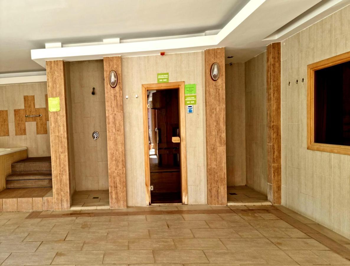 Relax Wellness Studio Hajduszoboszlo 아파트 외부 사진